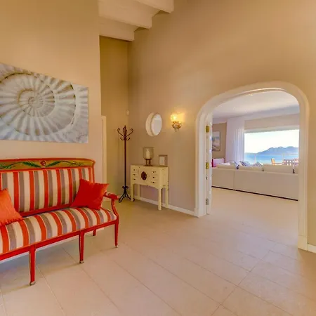 Lux By Sealand Villa *